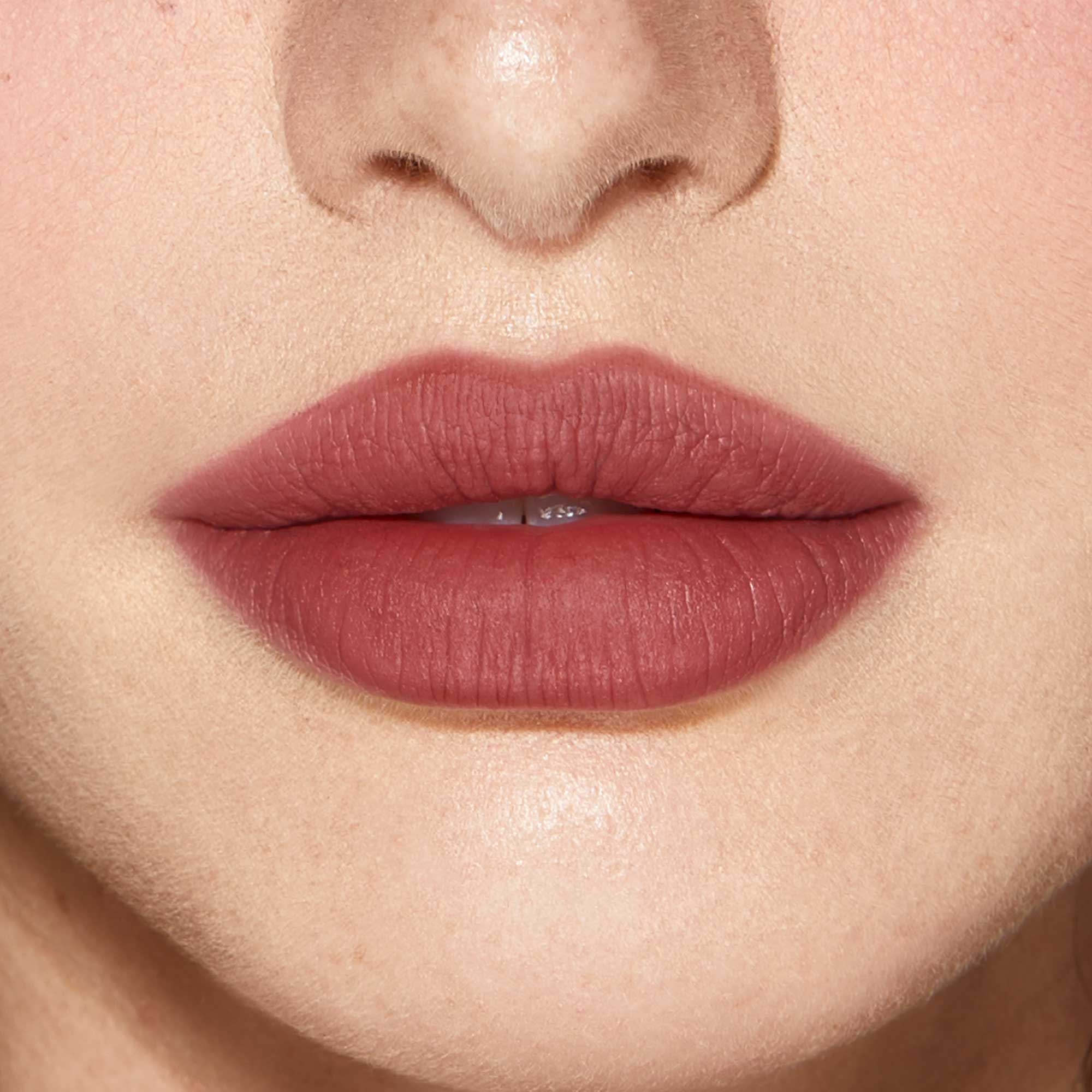 Beyond Blurry Lipstick - Image 23