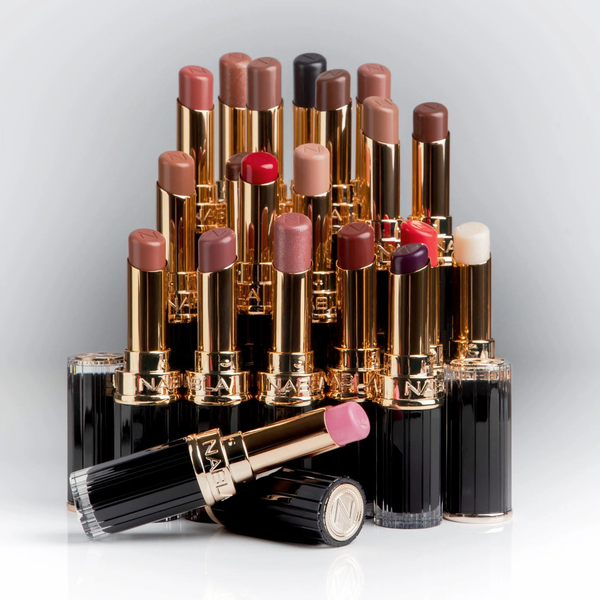 Beyond Jelly Lipstick - Image 69