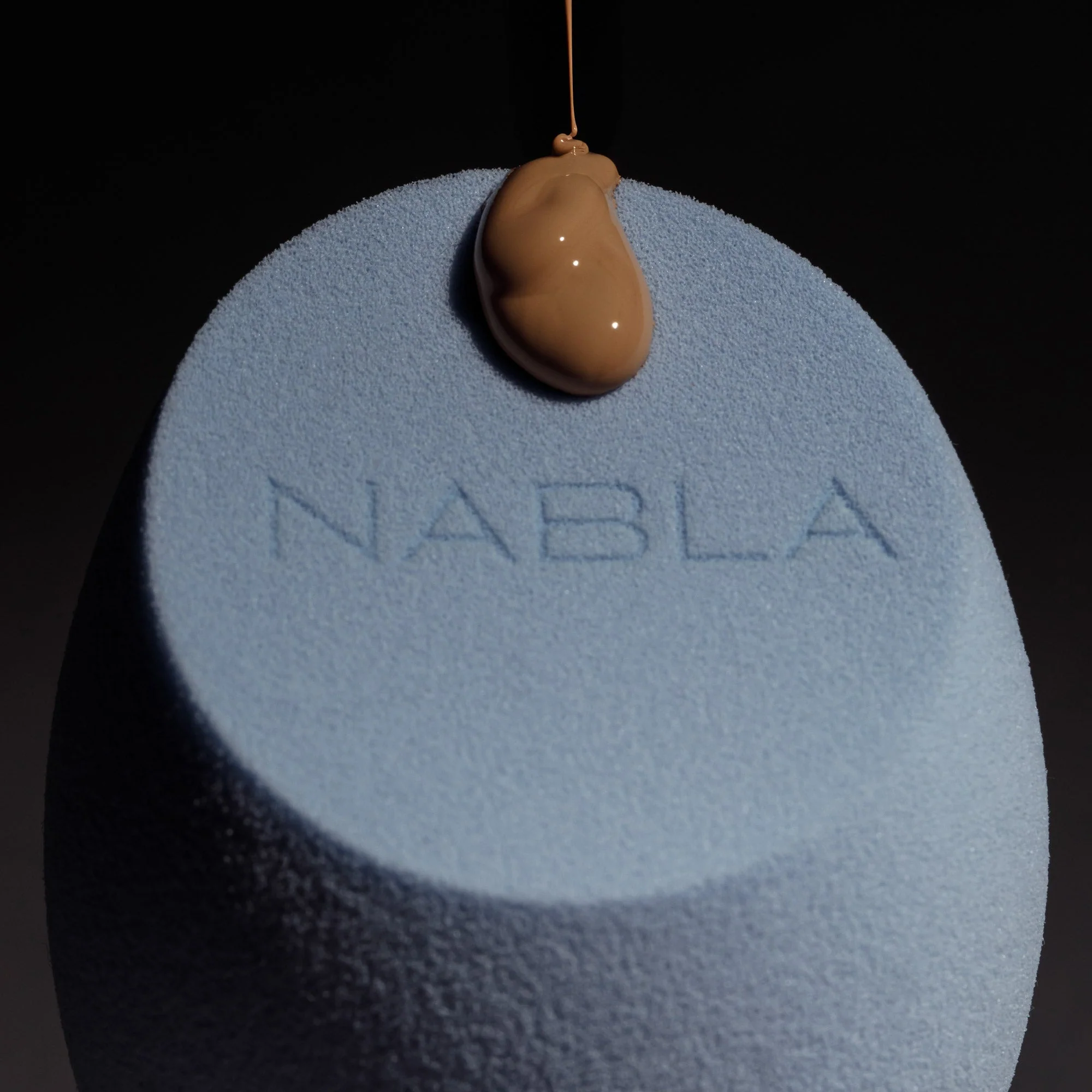 Blend Up Pro Tapered Sponge - Image 6